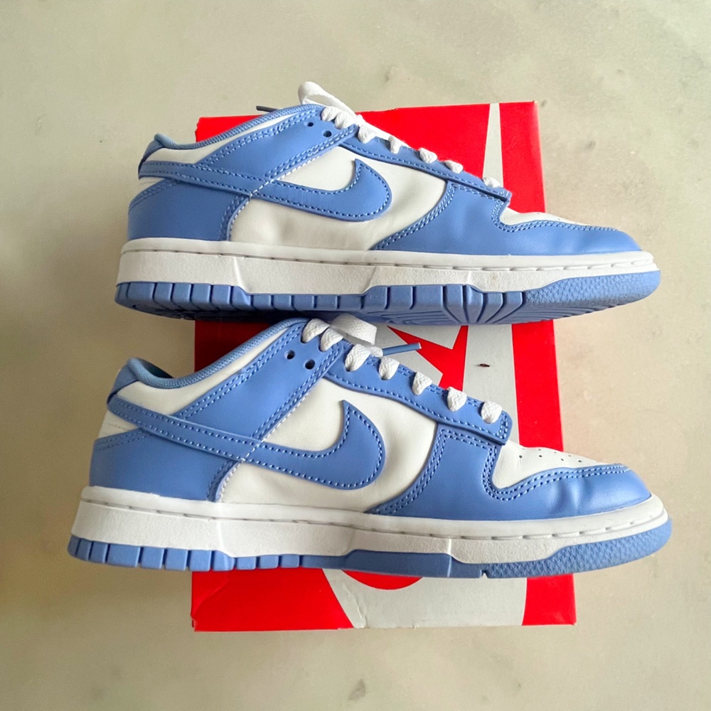 Nike Dunk 7.5 Women 6 Men Polar Blue White Like New used once 100% Authentic